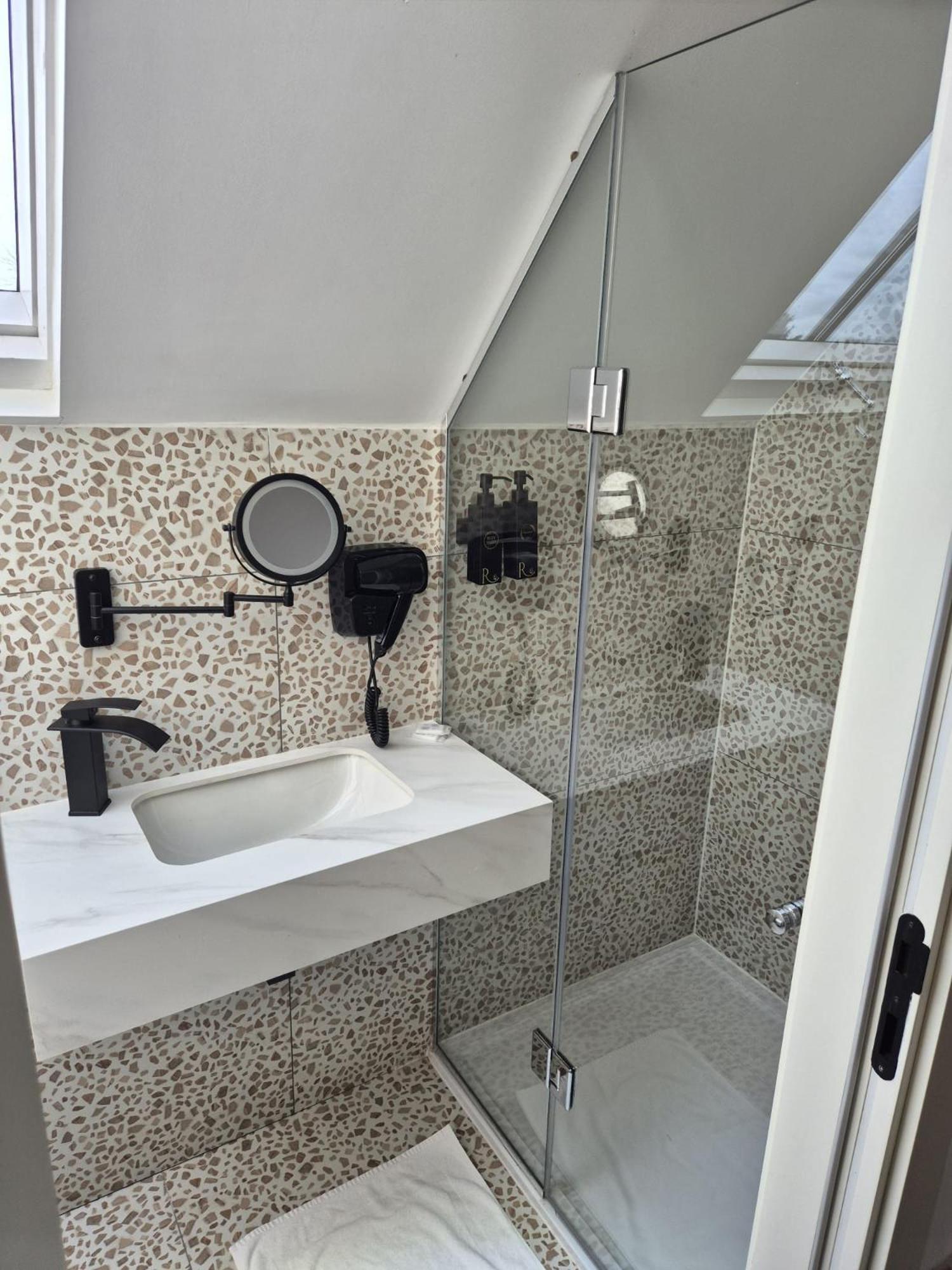 Rosemay Hotel Near London Heathrow Airport Hayes  Εξωτερικό φωτογραφία
